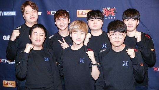 攻与定位球 攻与定位球