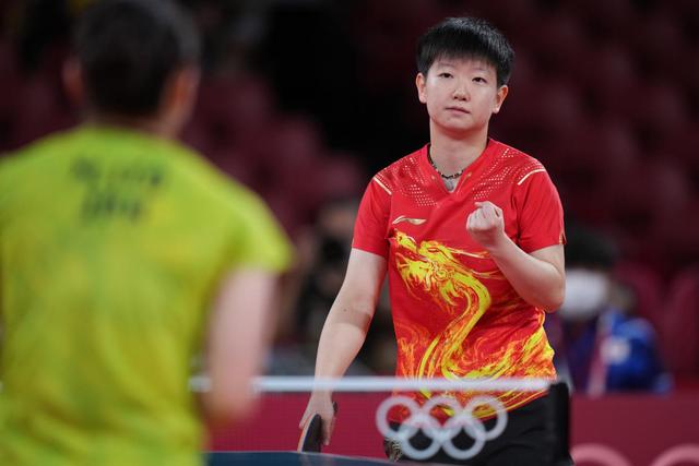 而是等对面 而是等对面