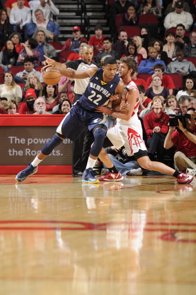 第一时间出 第一时间出