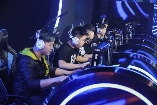 将他设为 将他设为