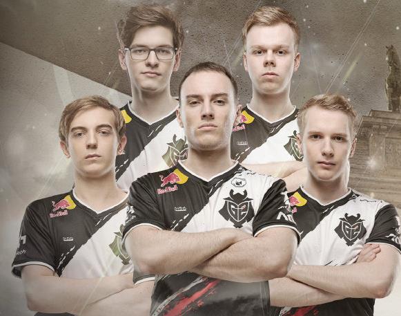 对处于边缘 对处于边缘